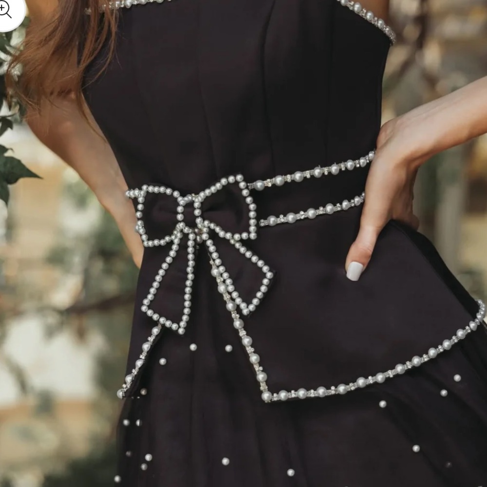 Mac Duggal 56206 Black Sleeveless Embellished Crepe And Tulle Midi Dress sz 4 - Picture 5 of 6